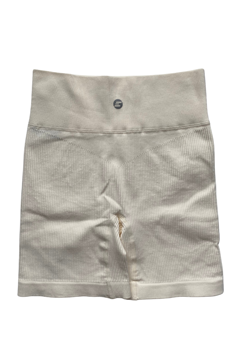 Luxe Seamless Shorts | Ivory